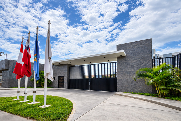 entrada hotel chiclayo